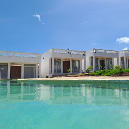 Cave Diani Holiday Apartments شاطئ دياني المظهر الخارجي الصورة