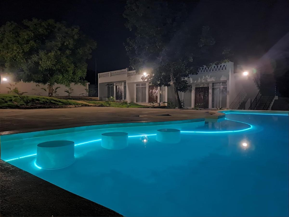Cave Diani Holiday Apartments شاطئ دياني المظهر الخارجي الصورة